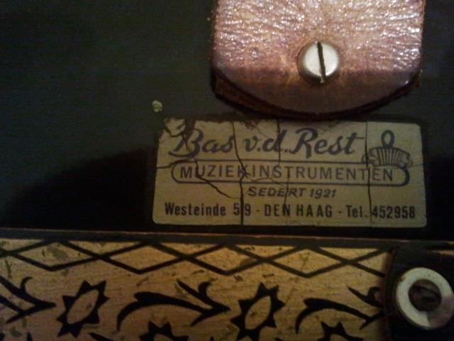 logo-muziekwinkel-bas-vd-rest-westeinde-den-haag